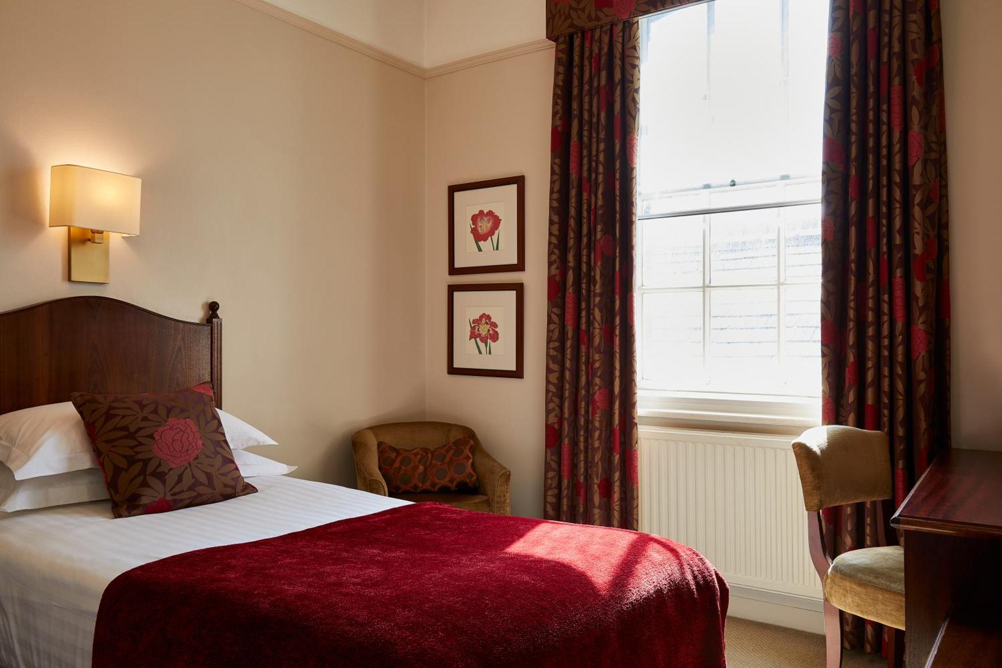 Macdonald New Blossoms Hotel Chester Exterior foto
